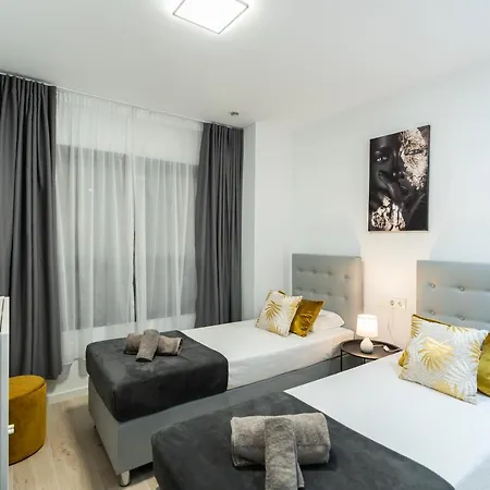 One80 With Sea Views And Walking Distance To The Beach In * Εστεπόνα